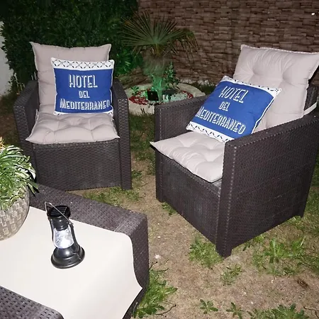 Maison De Standing Avec Jardin A 200m De La