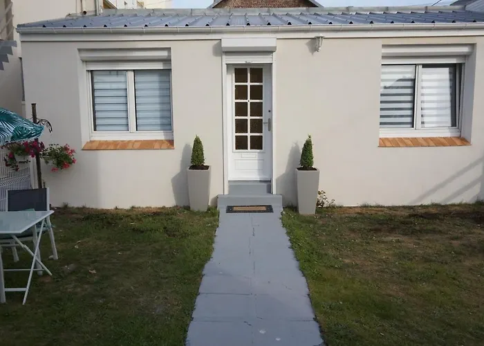 Hébergement de vacances Maison De Standing Avec Jardin à 200m De La Berck